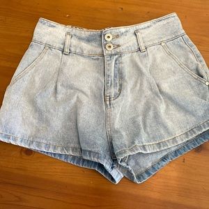 Relaxed high rise denim shorts
